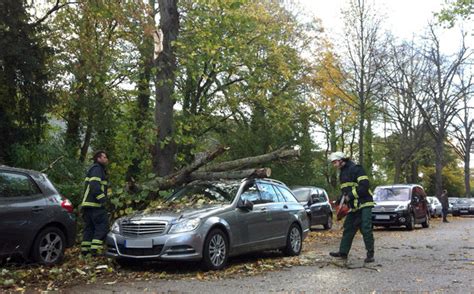 Kfz Versicherung 2022 Rund 900 Millionen Euro Schaden Durch Naturgefahren