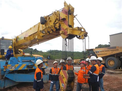 Operator Crane Forklift Dan Ahli Juru Ikat Rigger Pt Prominensia