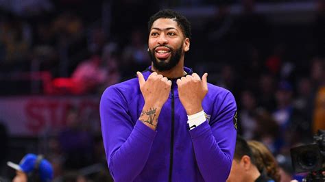 Lakers Anthony Davis Eye Says Plan Is To Play Vs Clippers Abc30