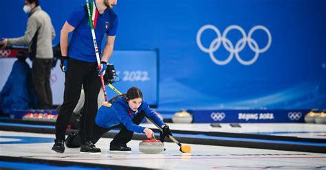 Pechino 2022 è oro nel curling tutti pazzi per Amos Mosaner e