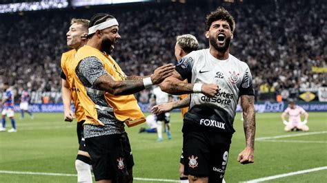 Racing X Corinthians Veja Escala Es Da Semifinal Da Sul Americana