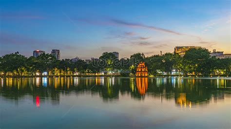 Night View Of Hoan Kiem Lake In Hanoi, Vietnam Picture And HD Photos ...