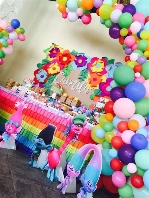 Fiesta con temática de TROLLS película Tips de Madre