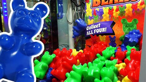 Squeaky Gummy Bears Claw Machine Wins Youtube