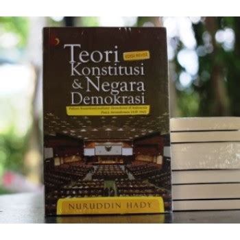 Jual Buku Hukum Teori Konstitusi Dan Negara Demokrasi Nuruddin Hady