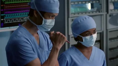 Yarn Pen Clicking Grey S Anatomy S E Everything Has