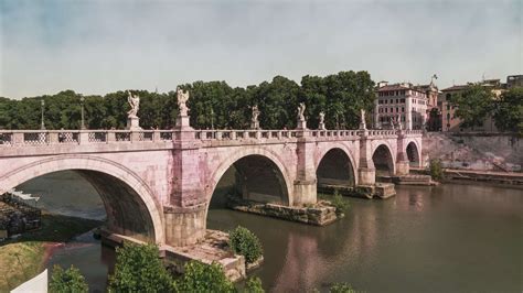 What Role Did The Tiber River Play In The History Of Rome