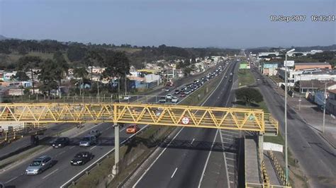 Mais De 40 Mil Veículos Devem Viajar Entre Litoral E Curitiba Nesta Quarta Feira 8 Dizem