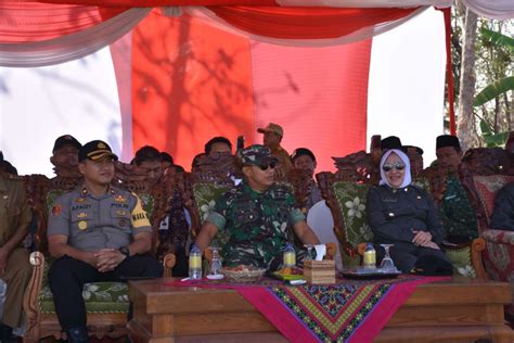 Karya Bakti Skala Besar Wujud Kemanunggalan TNI Dan Rakyat Di Wilayah