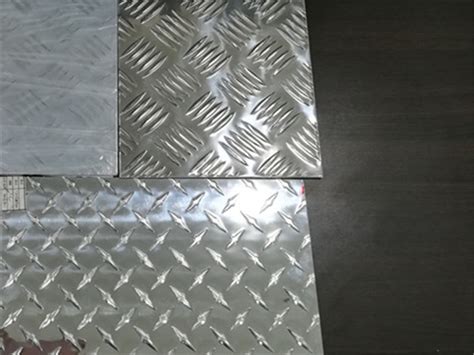 What are the uses of aluminum tread plate? - wwaluminum