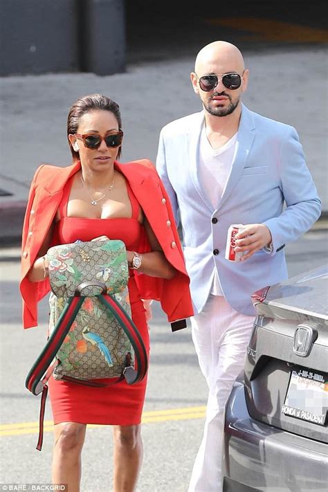 New Hot Sexy Jasmine Brownsword Bikini Pics