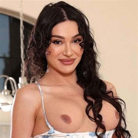 Andy Lynn Payne Cum On Her Face Shemale Porn A0 XHamster XHamster