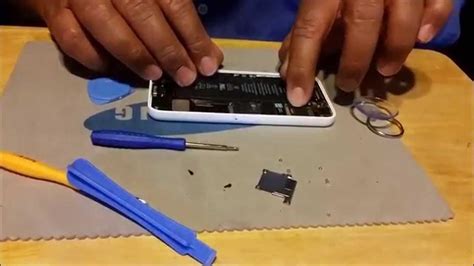 How To Replace Iphone 5 Cracked Screen Yourself Diy Iphone 5c Youtube