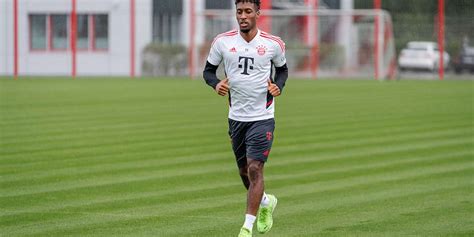 torn hamstring coman completes  laps   track  fc bayern