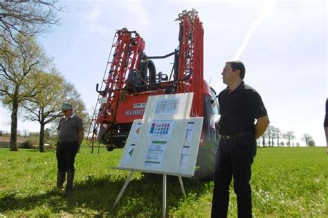 Des Agriculteurs Ont Suivi Une Journ E Technique Pour Viter Le