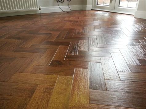 Karndean Auburn Oak Parquet One Of Our Favourites Luxury Vinyl