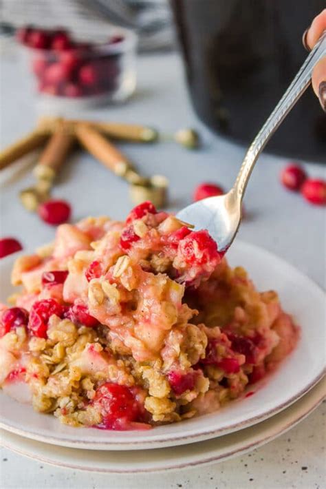 Slow Cooker Cranberry Apple Crisp I Heart Eating