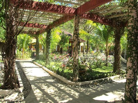 Real Asian Beauty Rock Garden Resort Bolinao