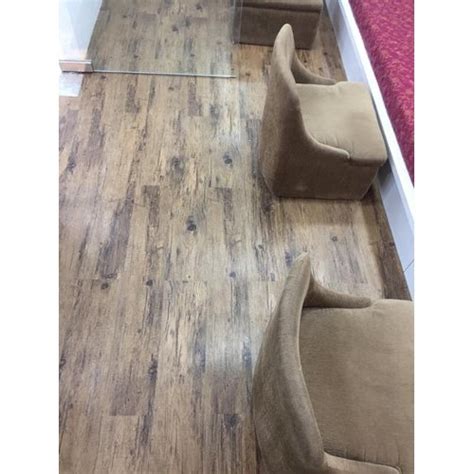 Navkar Arts Matte Modern Wooden Flooring For Home Thickness 1mm At