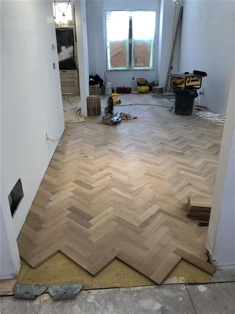 Unfinished White Oak Herringbone installation