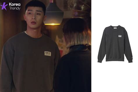 korean actors fashion style Sweatshirt of Park Seo-Joon