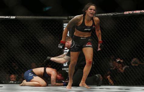 UFC full fight video: Amanda Nunes makes history by demolishing Cris Cyborg in 51 seconds – BOEC.COM