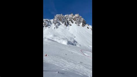 Watch: Near Miss as Massive Avalanche Sweeps Through French Ski Resort » Explorersweb