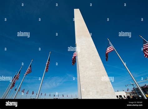 Washington Dc United States — The Washington Monument Stands