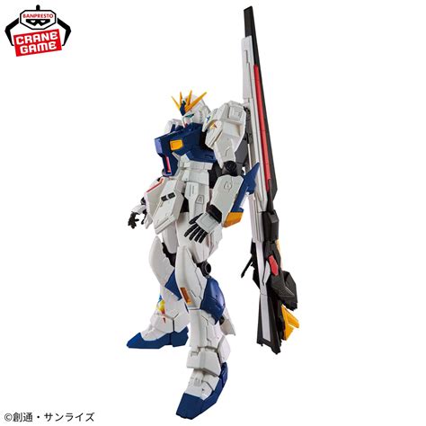 Life size ν Gundam Statue Mobile Suit Gundam Chars Counterattack