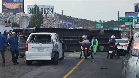 Tráiler vuelca en la México Pachuca y provoca caos con dirección a Río