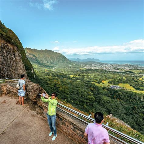 Large Group Oahu Sightseeing Tour Circle Island Tours