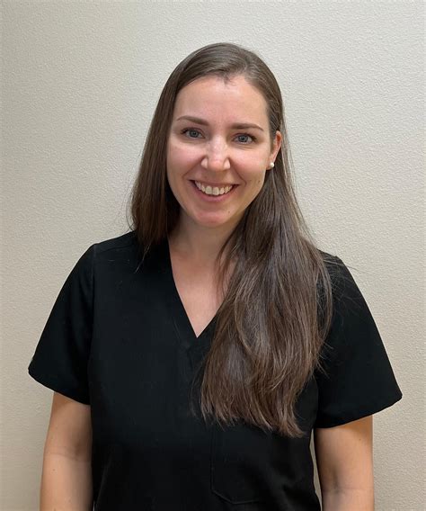 Dr. Marya Hicks, MD, Family Medicine | Grass Valley, CA | WebMD