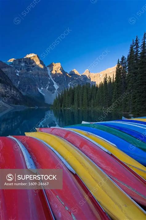 Moraine Lake And Valley Of 10 Peaks Wenkchemna Peaks At Sunrise Banff