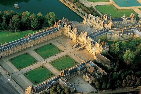 The 1️⃣0️⃣ Different parts of the Château de Fontainebleau🏰