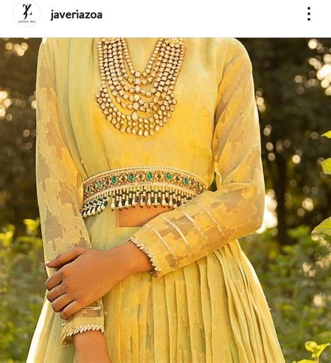 Pin By Zarnab Anwar On Lehnga Fashion Dresses With Sleeves Long