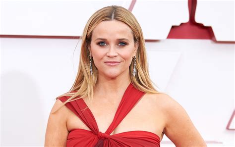 Reese Witherspoon Net Worth Age Height Weight Education Career