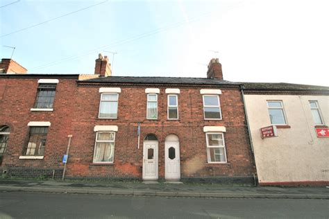 Martin Co Crewe 3 Bedroom Terraced House To Let In Middlewich Street