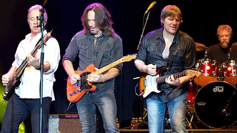 The Untold Truth Of Creedence Clearwater Revisited