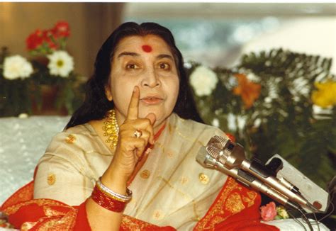 HH Shri Mataji Nirmala Devi – GuruPuja, 83 -07 – Sahaja Yoga Music