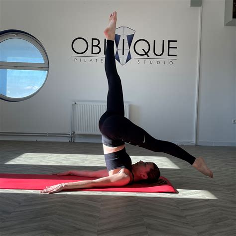 Pilates Studio Oblique