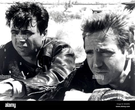 IN COLD BLOOD (1967) ROBERT BLAKE, SCOTT WILSON ICB 003 P Stock Photo - Alamy