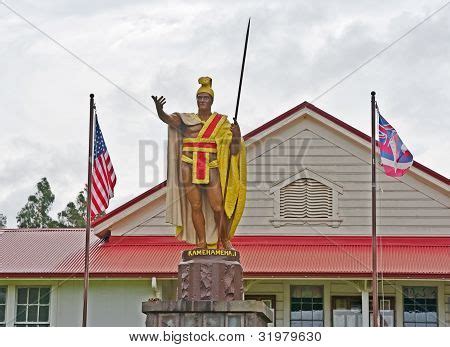 King Kamehameha Statue Image & Photo (Free Trial) | Bigstock