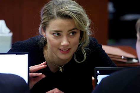 Psic Loga Declar Que Amber Heard Sufre Trastornos De Personalidad Ira