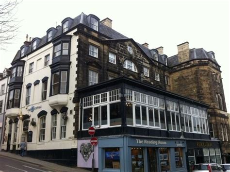 Resolution Hotel in Whitby | Pub in Whitby, YO21