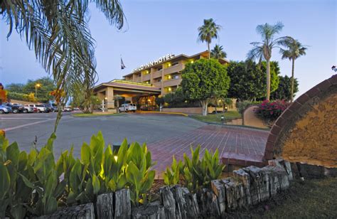 Shilo Inn (Yuma, AZ) - Resort Reviews - ResortsandLodges.com