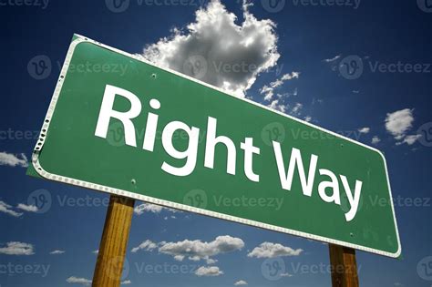 Right Way Road Sign 16308036 Stock Photo at Vecteezy