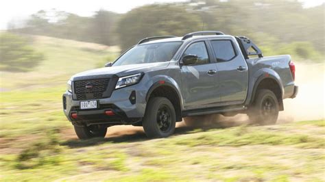 Photo Gallery Nissan Navara Facelift With Posh Pro X Version