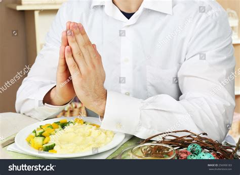 499 Prayer Before Eat Images, Stock Photos & Vectors | Shutterstock