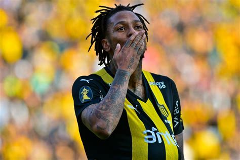 Los Cuatro Meses De Abel Hernández Que Lo Convirtieron En Goleador De