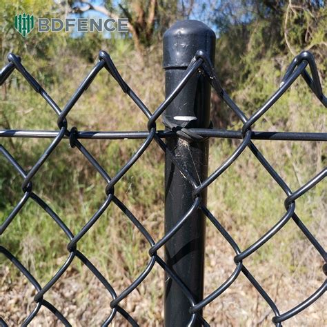 Barbecue Square Galvanized Fencing Steel Cyclone Wire Mesh PVC Chain